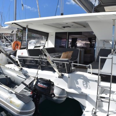Fountaine Pajot isla 40 vue arrière Empuriabrava