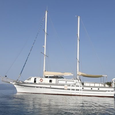 Sertral 72 mouillage Empuriabrava