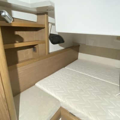 11 Beneteau Gran Turismo 34 cabine arrière