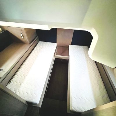 Bénéteau Gran turismo 41 cabine arrière Empuriabrava