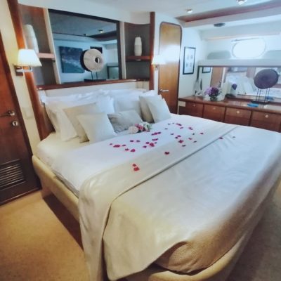 Kha Shing Monte Fino 75 cabine Empuriabrava