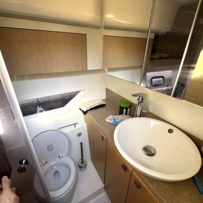 Parker Monaco 110 salle de bain Empuriabrava