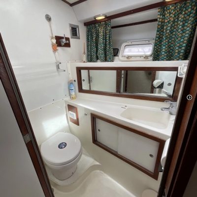 Bertram 46.6 salle de bain empuriabrava