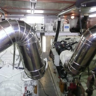 Kha Shing Monte Fino 75 moteurs Empuriabrava