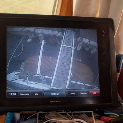 18 GRAND BANKS 42 CAMERA ARRIERRE