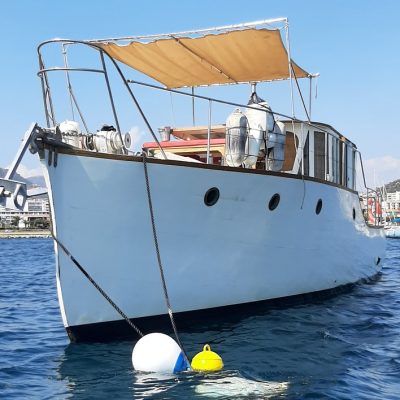 AMIRA - CURTIS LOOE - mouillage Empuriabrava