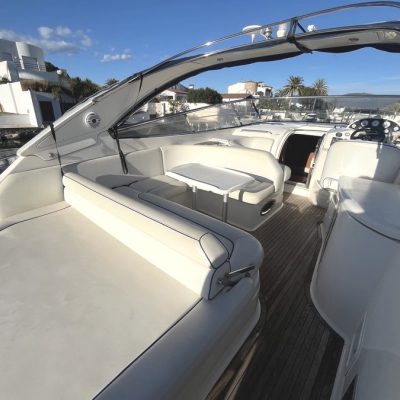 Bavaria 37 Sport bain de soleil arrière Empuriabrava