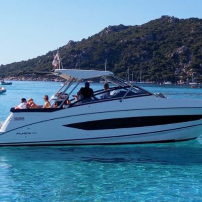 2 Flyer 10 vue tribord