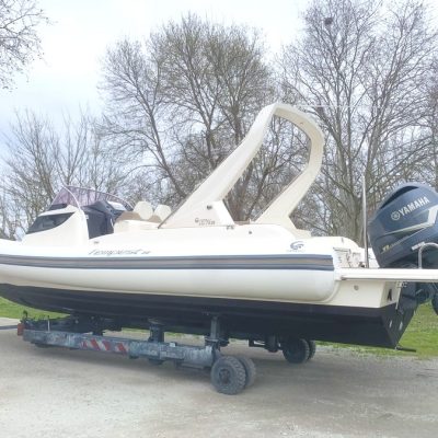 Tempest 38 vue arrière Empuriabrava