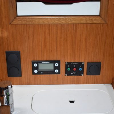 bavaria vision 42 panel instrument Empuriabrava