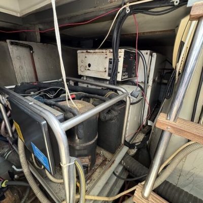 23 Ferretti 52 Altura générateur