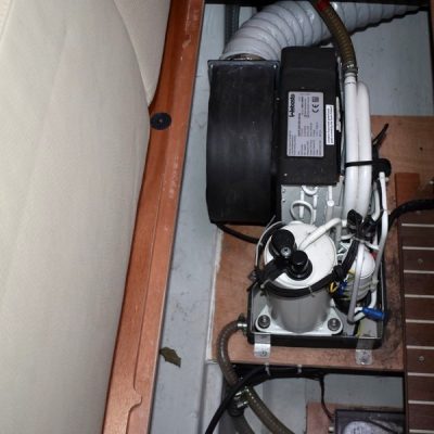 Bavaria vision 42 clim salon Empuriabrava