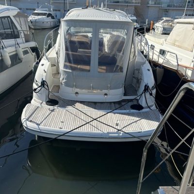 Bavaria 35 Sport arrière Empuriabrava.