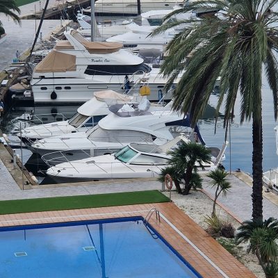 3 Neptunus 145vue au port