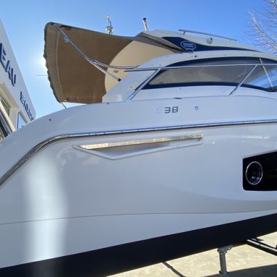 Sessa C 38 vue tribord Empuriabrava