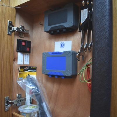 Bavaria vision 42 cabine technique Empuriabrava