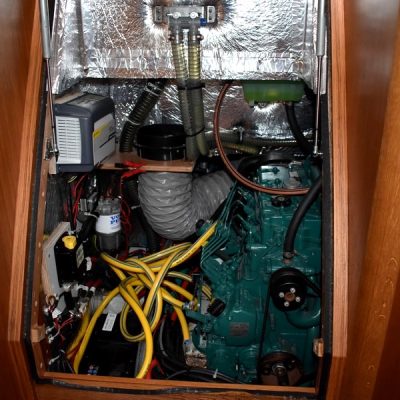 Bavaria vision 42 moteur Empuriabrava