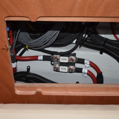 Bavaria vision 42 cablage électrique Empuriabrava