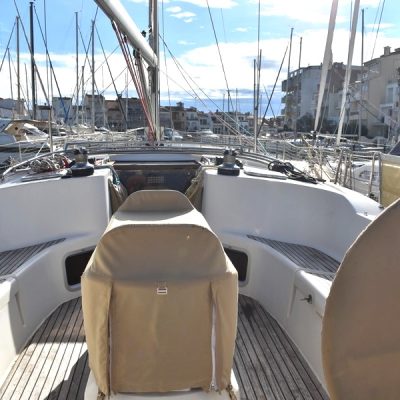 Jeanneau Sun Odyssey 49.1 cockpit Empuriabrava