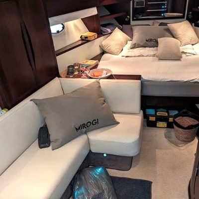 Arcoa 38 salon et cabine Empuriabrava