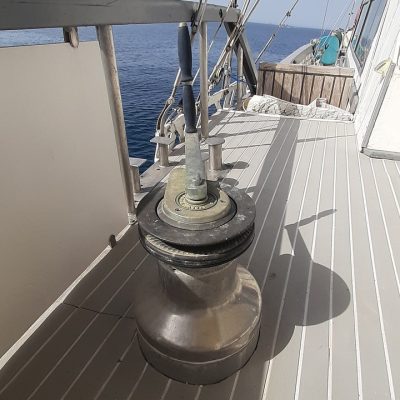 Sertral 72 winch Empuriabrava