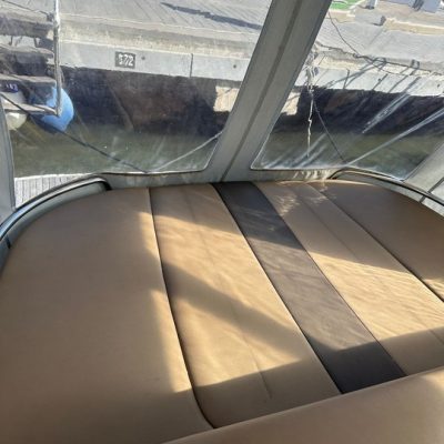 Bavaria 35 Sport bain de soleil arrière Empuriabrava