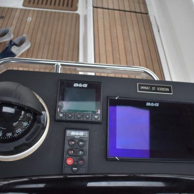 Bavaria vision 42 console tribord Empuriabrava