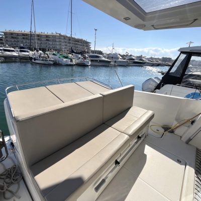 Parker Monaco 110 vue arrière Empuriabrava